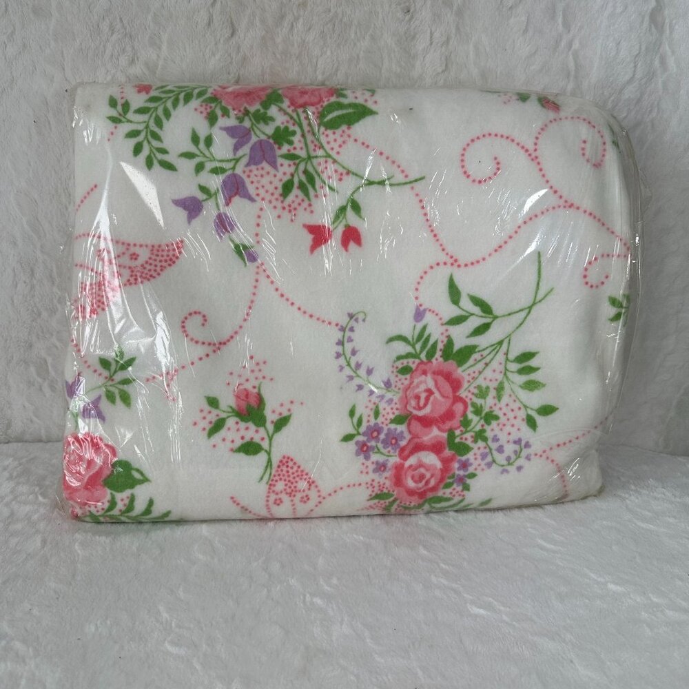 Beacon Butterfly Rose Blanket Twin/Full Made In USA Acrylic Blanket Satin Trim - Picture 3 of 5